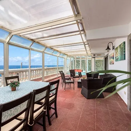 Gongora Villa *