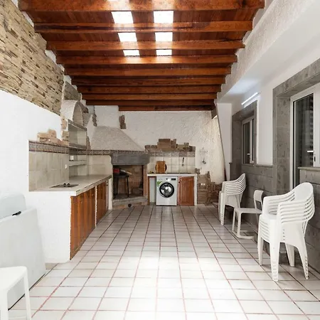 Gongora Villa
